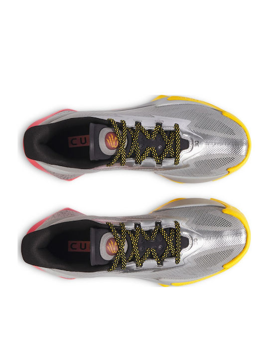 Curry Series 7 Niedrig Basketballschuhe Mehrfarbig
