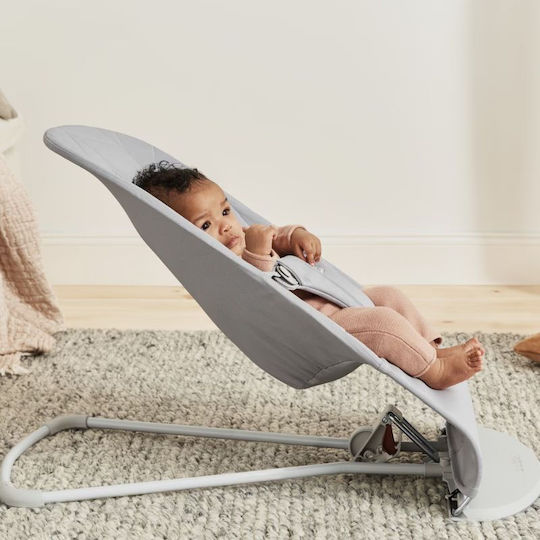 BabyBjorn Bliss Petal Quilt Ръчен Релакс Бебе Светло сиво