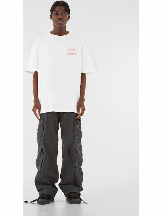 T-shirt White