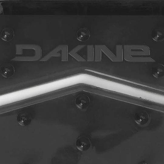 Anti-Slip Surface Snowboard Ramp Spike Mat Dakine Black