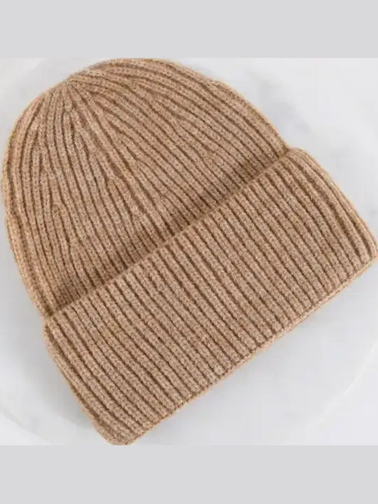 Beanie Beanie Knitted in Brown color