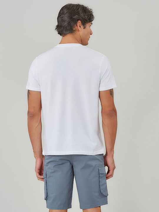 T-shirt White