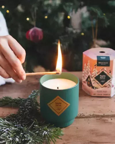 My Jolie Candle Noel Sapin Givre Gold Bracelet Χριστουγιεννιάτικο Κερί Κόσμημα Βραχιόλι Έκπληξη