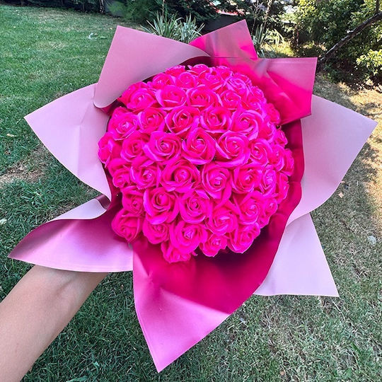 Royal Red Blumenstrauß 55 Seifenrosen