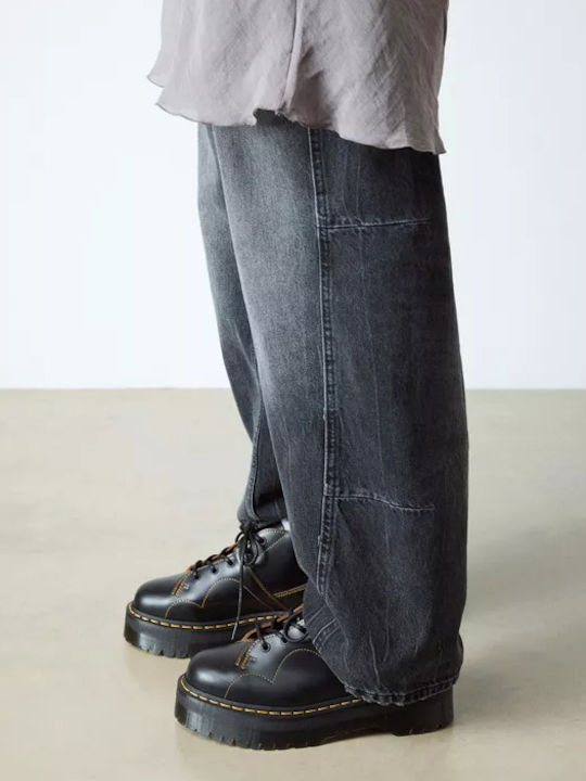 Dr. Martens