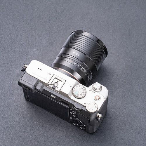 TTArtisan Full Frame Camera Lens AF 75mm f/2 Fixed for Leica L Mount Black