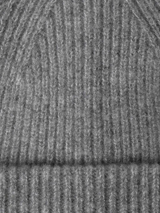 Beanie Beanie Knitted in Gray color