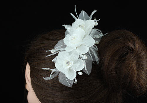 Beautiful Handmade Bridal Organza Flower Comb Crystals Faux Pearls Gilly