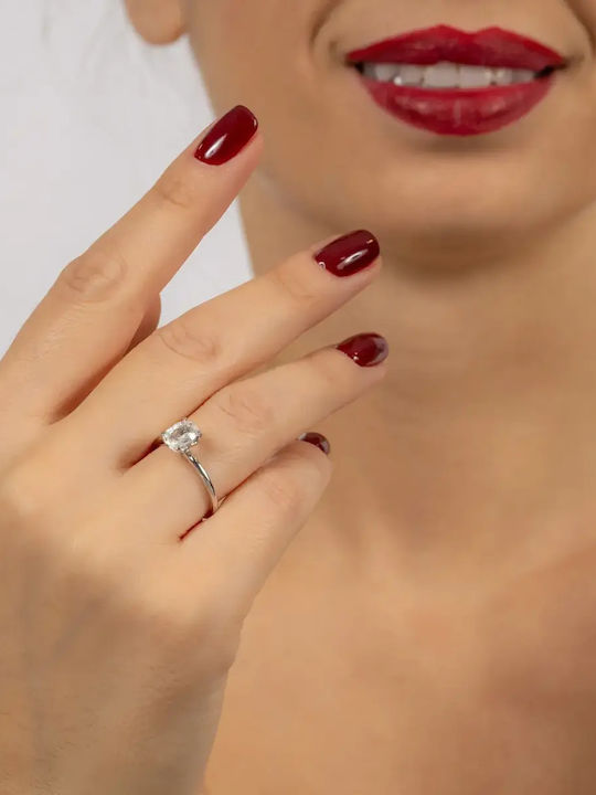 Single Stone Ring in 18K Gold with Sapphire