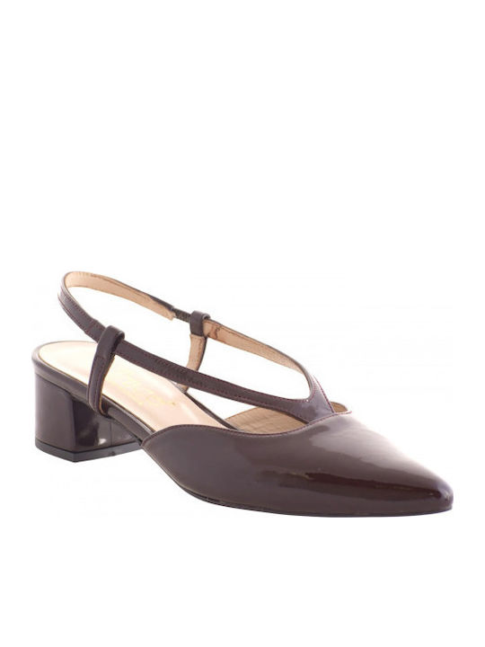 Leder Pumps mit flachem Absatz Burgundisch