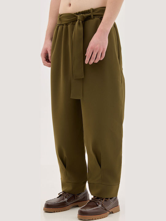 Trousers in Relaxed Fit Black