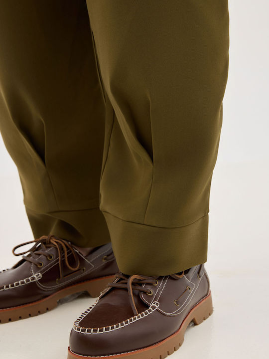 Trousers in Relaxed Fit Black