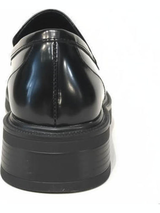 Women's Moccasins in Black Color