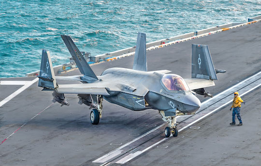 Italeri 1:72 F-35 C Lightning II Static Models
