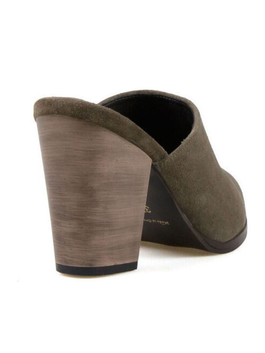 Leder Mules mit Hoch Absatz in Khaki Farbe