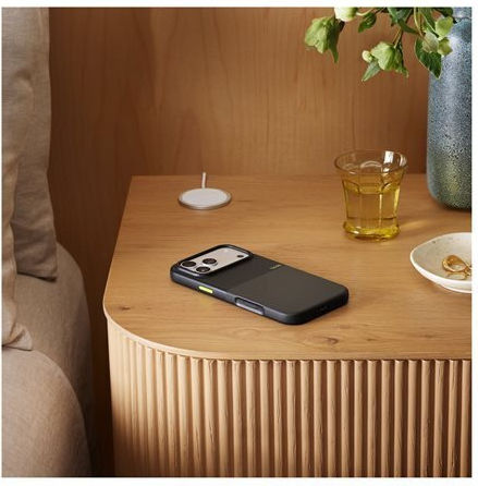 Beats Husă Rugged Back Cover Plastic Everest Negru (iPhone 17 Pro