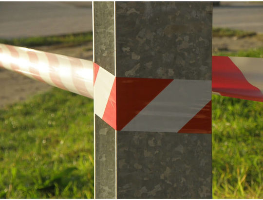 Tesa Selbstklebendes Markierungsband in Weißes Farbe 100m x 8cm