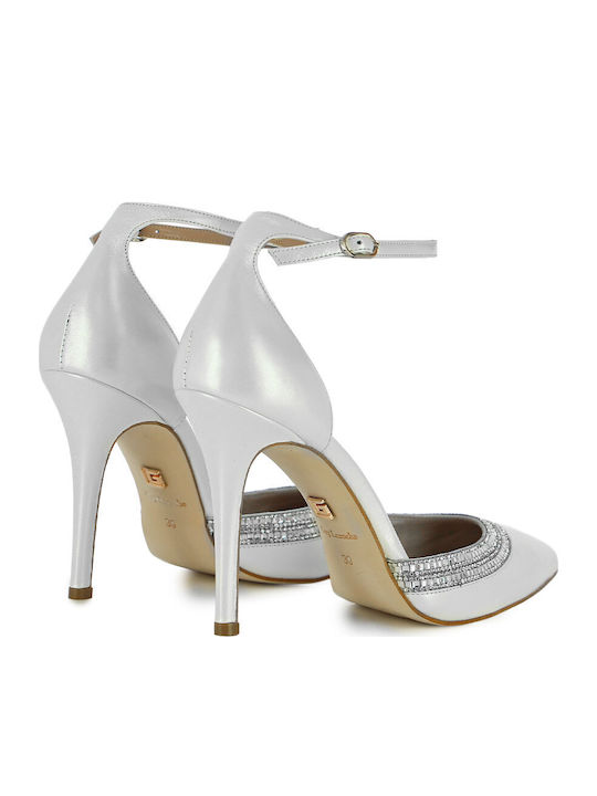 Guy Laroche