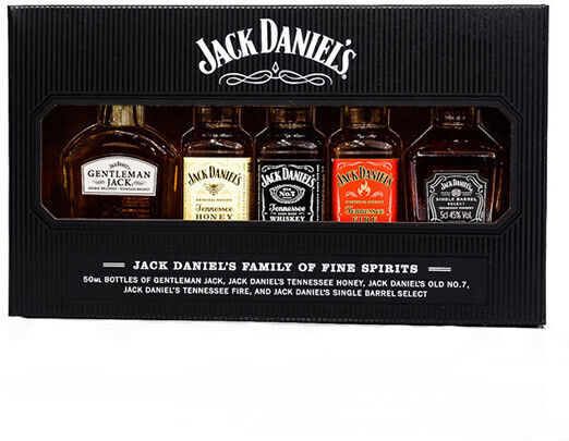 Jack Drink's Семейна Опаковка 5 Бутилки Jack Daniel’s Gentleman Jack Daniel’s Honey Jack Daniel’s Whiskey Jack Daniel’s Fire Jack Daniel’s Single