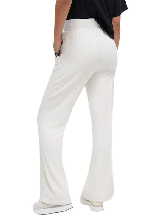 DKNY