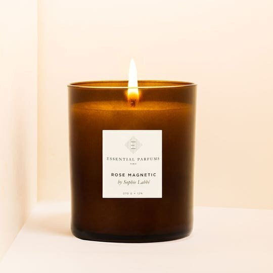 Essential Parfums Αρωματικό Κερί σε Βάζο με Άρωμα Τριαντάφυλλο 270gr