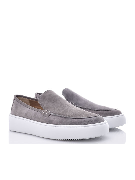 Makris