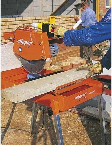 Norton Bench Saw 2200W, Cutting Disc Diameter 300mm & Cutting Speed 2800rpm 158-uniw