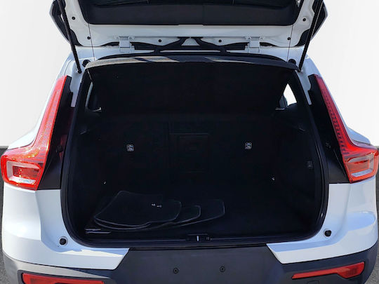 Volvo XC40 T3 1.5 Auto AT8 Momentum '21