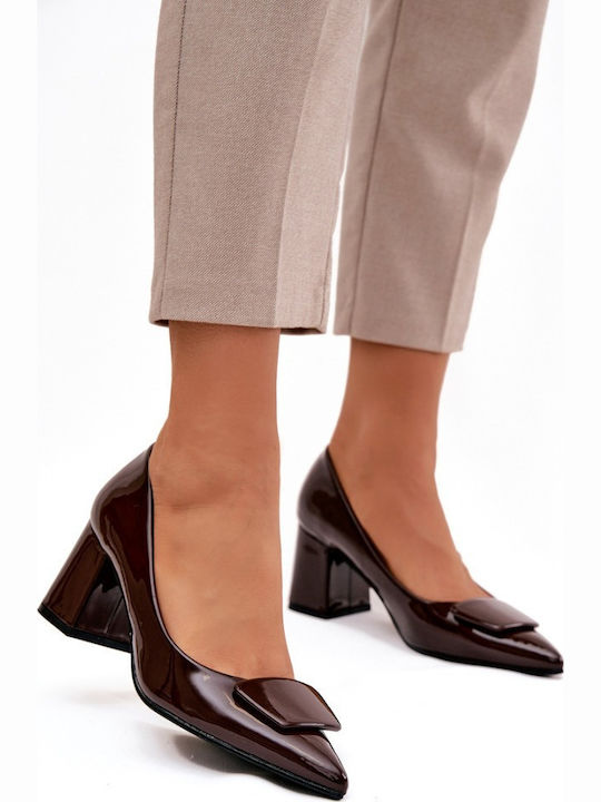 Pumps mit mittelhohem Absatz Braun