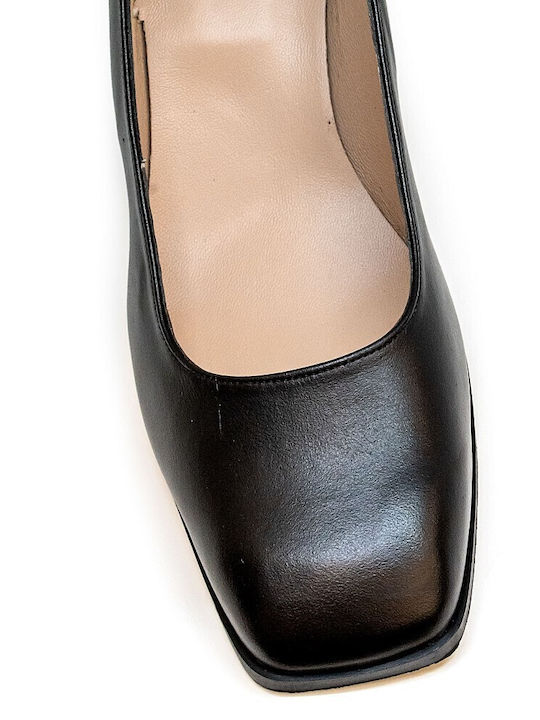Leather Pointed Toe Black Medium Heels