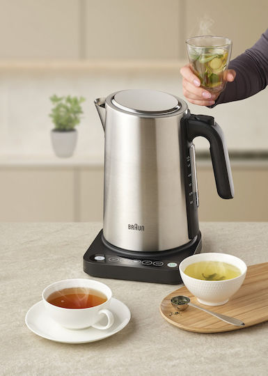 Braun Kettle Travel Size 1.7lt 2200W Brown