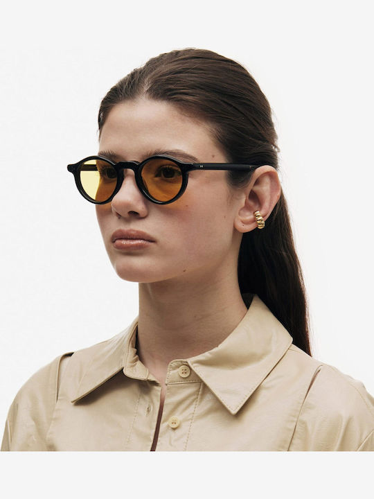 Projekt Produkt Unisex Sunglasses with Black Plastic Frame and Yellow Lens 498697