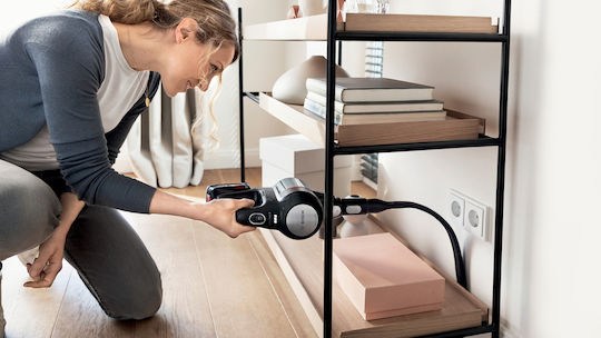 Bosch Unlimited 7 Επαναφορτιζόμενη Σκούπα 2 σε 1 Stick & Χειρός 18V Μαύρη
