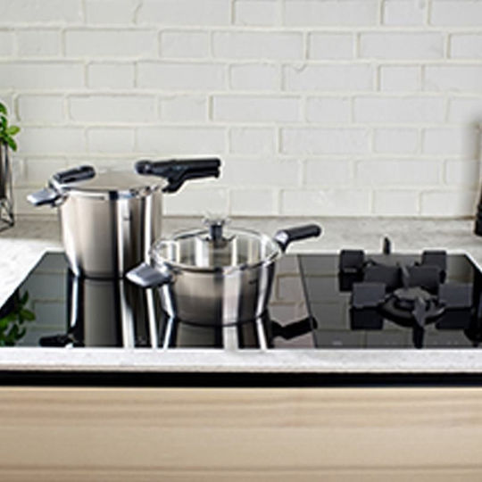 Fissler Vitaquick Premium Бързи готварски тенджери Set Quattro 8лт и 4лт