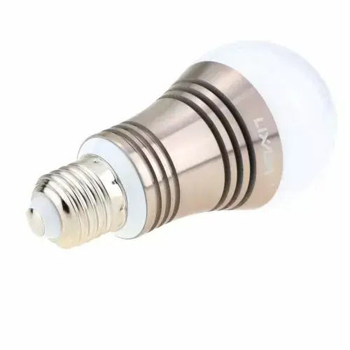 Smart Смарт крушка LED 7.5W за фасунга E27 RGBW 640лм Димируем