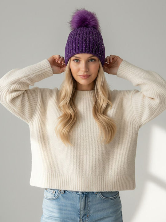 Pom Pom Beanie Beanie Knitted in Purple color