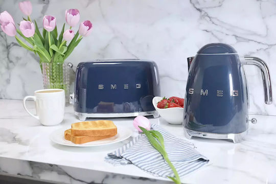 Smeg Fierbător 1.7lt 2400W Maro