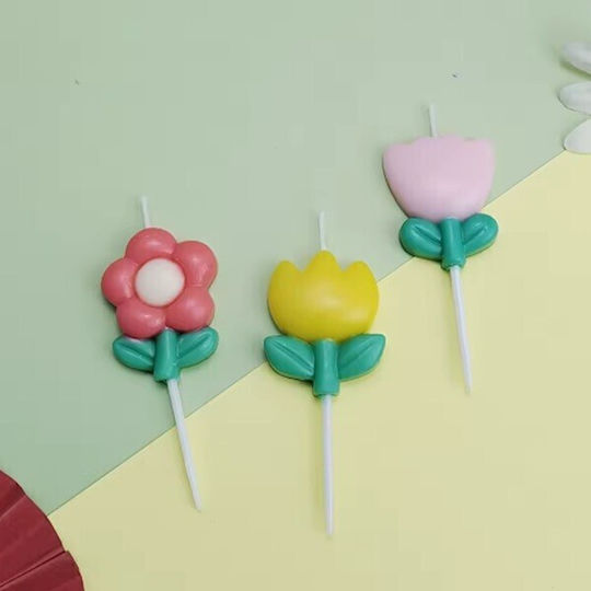 Комплект 3 Свещи Flippy Flower Тема Модел 3 Изработени От Парафин Многоцветни