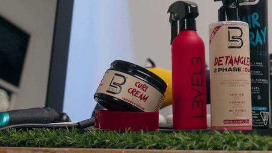 L3vel3 Anti-Frizz Hair Styling Cream for Curls 250ml