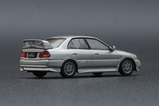 Auto Modell Mitsubishi Lancer Evolution IV Silber Lhd Maßstab 1:64 BMCreations