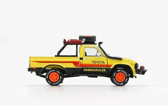 Machetă Mașină Toyota Hilux N60 N70 1980 Accesorii Incluse Scara 1:64