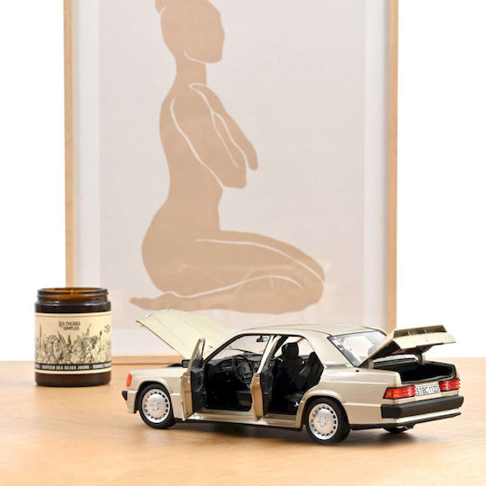 Macheta Mașină Mercedes-Benz 190e 2.3 16v Auriu Metalizat 1984 Scara 1:18 Norev