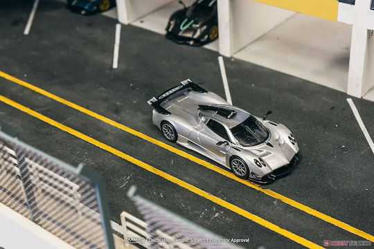 Macheta Auto Pagani Huayra R Argintiu 1:64 Tarmac Works