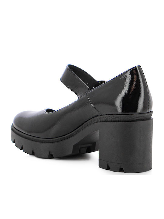 Guy Laroche