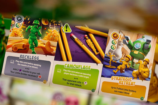 Board Game Little Soldiers for 2-4 Players 8+ Years Old (EN) Iello