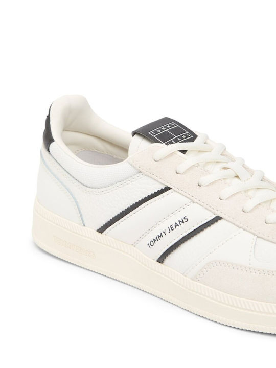 Sneakers White