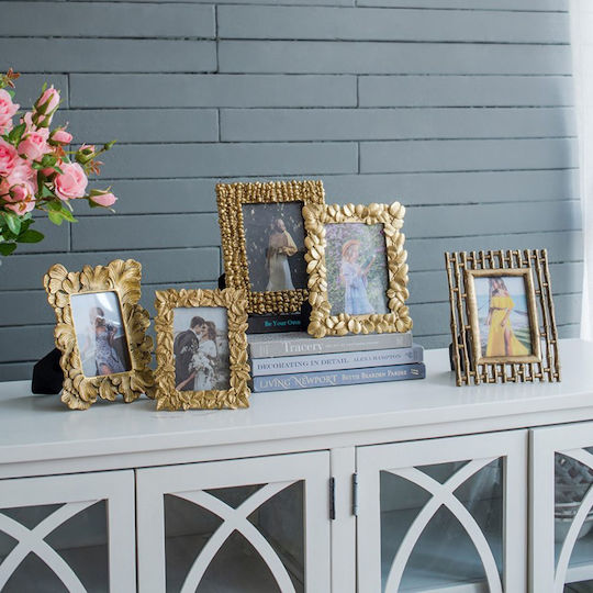 Artekko Plastic Photo Frame with Gold Frame