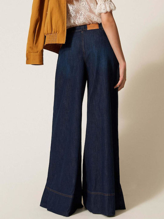Twinset