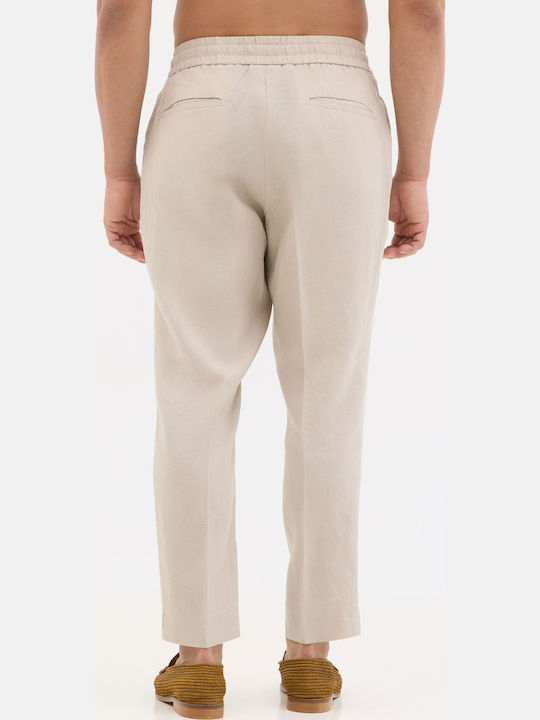 Trousers in Relaxed Fit Beige