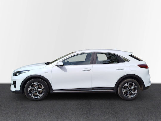 Kia XCeed - Ксийд 1.5T LX Optimum iMT 48V Хибрид MHEV '22